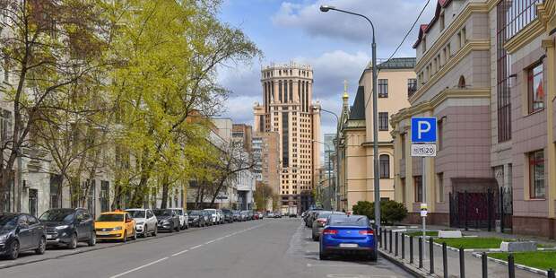 В первые майские праздники парковка в Москве станет бесплатной