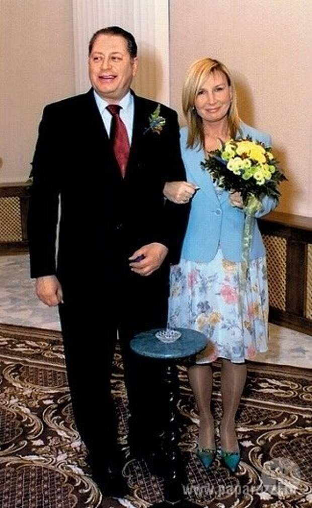 Валентин Смирнитский с четвертой женой Лидией (фото: "paparazzi.ru")