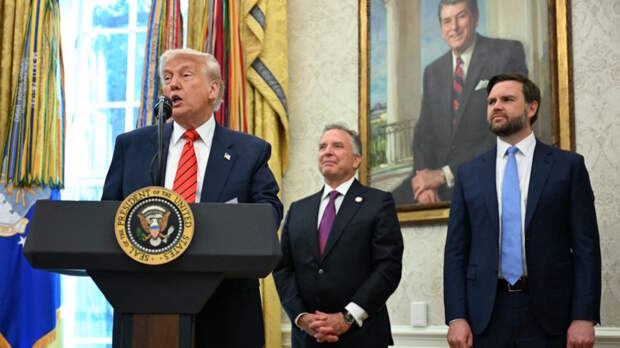 Трамп сообщил о переговорах США и Ирана с участием Вэнса и Уиткоффа