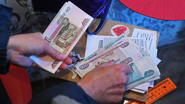 Эксперт по безопасности Власов: мошенники могут обманывать россиян с выплатами