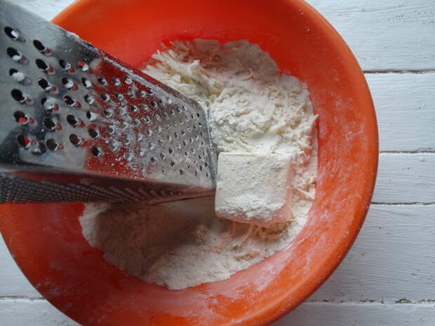 Пирог на каждый день – Слоёное тесто делаю сама, ничего сложного: на всё 40 мин, в обычной духовке, простейшие продукты