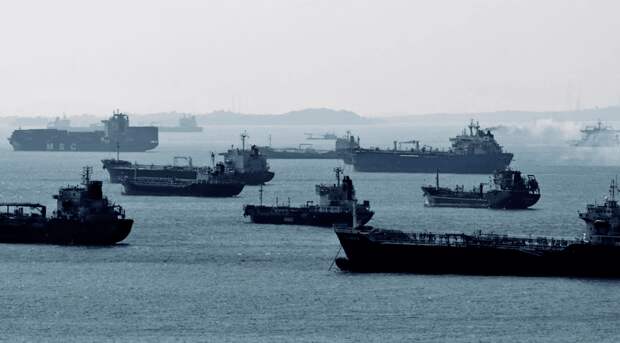 ЕС и США имитируют борьбу с «теневым флотом»! – бежавший на Запад предатель