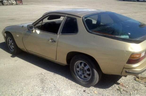 В Казахстане на утилизацию сдали Porsche 924 1985 года выпуска В Казахстане на утилизацию сдали Porsche 924 1985 года выпуска