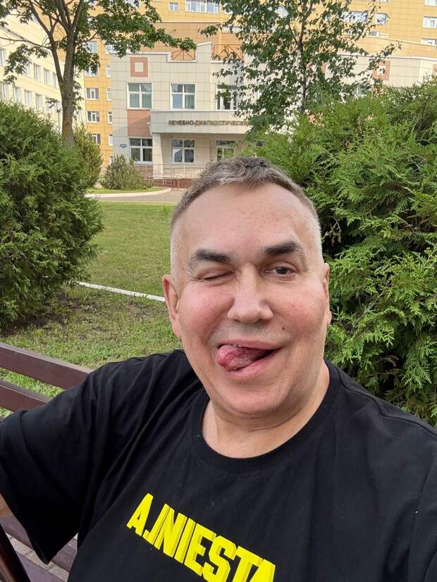 2 2