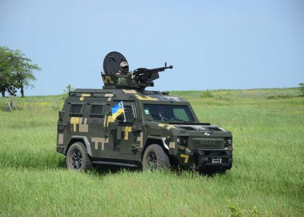 Боец ДНР объяснил, почему ВСУ не хотят подчиняться Зеленскому Боец ДНР объяснил, почему ВСУ не хотят подчиняться Зеленскому