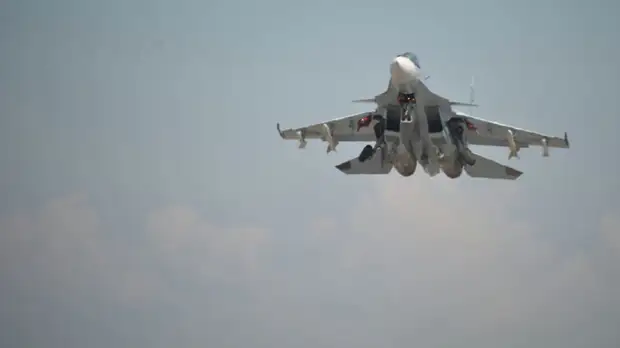 Ракетные катера ЧФ провели зенитные стрельбы