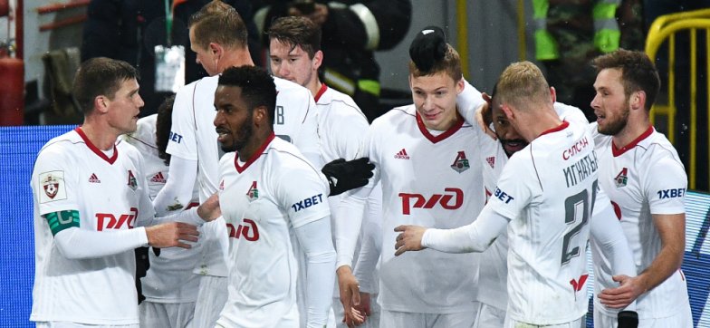 ФК Локомотив Москва нарушил закон о рекламе из-за логотипа 1хBet на своей форме