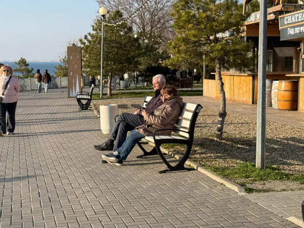 Не ждите, пока пенсию насчитают без вас: с апреля меняются правила учёта стажа — как не потерять деньги