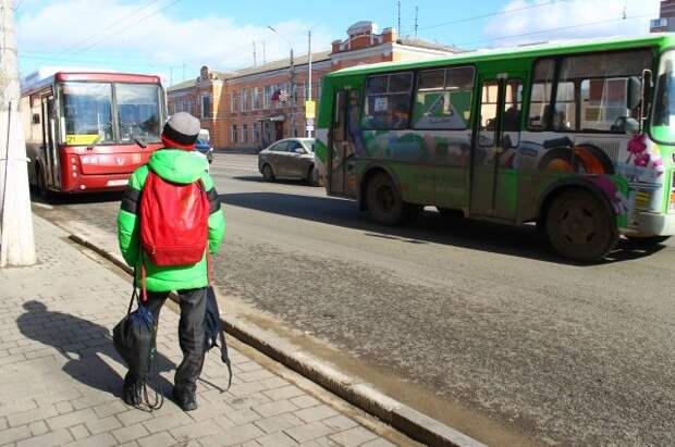 Путь к знаниям. 10 правил безопасности ребёнка по дороге в школу