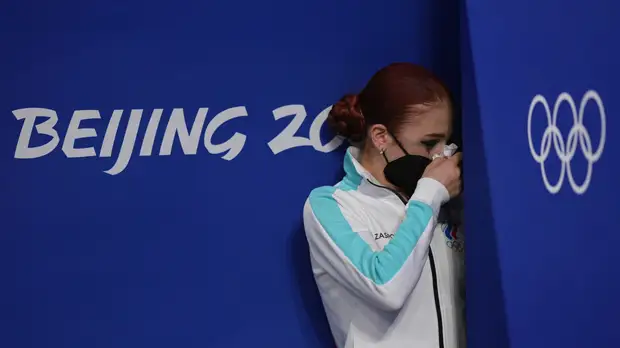 Слуцкая осудила людей, которые сняли на камеру истерику Трусовой на Олимпиаде-2022