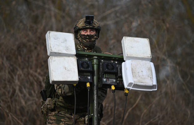 В российском приграничье заявили об активизации невосприимчивых к средствам РЭБ дронов ВСУ