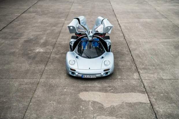 Isdera Commendatore — один из самых невероятных суперкаров 90-х 