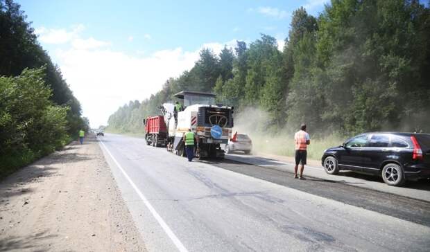 В Ижевске ремонтируют Славянское шоссе