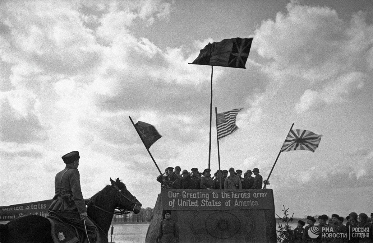 25 апреля 1945 года