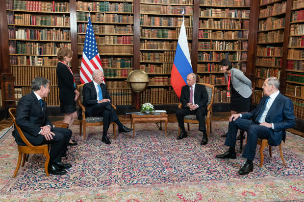 Всплыли новые детали переговоров по Украине: Путин вёл тайный диалог с лидерами двух стран