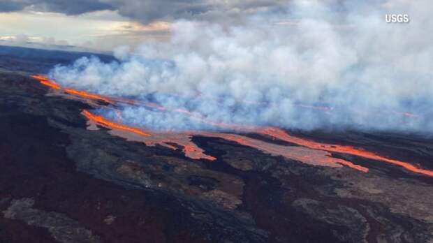Крупнейший в мире действующий вулкан проснулся впервые за 38 лет