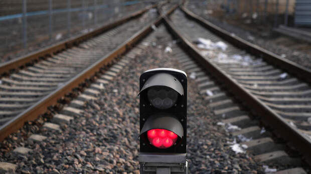 В посольстве указали на последствия демонтажа железной дороги из Латвии в Россию