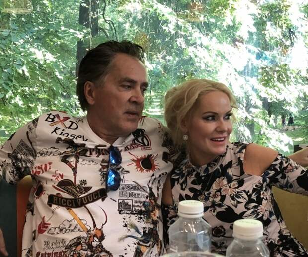 Картеры и Лив