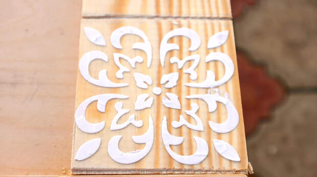 Листайте вправо