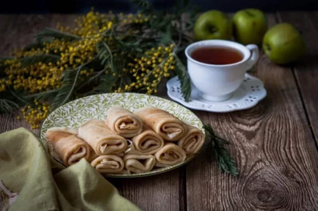 Василий Емельяненко рассказал, какие начинки для блинов лучше всего подходят для Масленицы