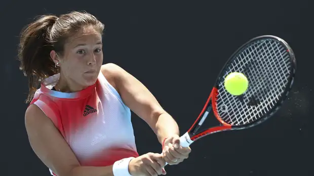 Касаткина вышла в третий круг Australian Open, обыграв полячку Линнет