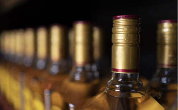 Пасечник запретил розничную торговлю алкоголем в Северодонецке и Лисичанске