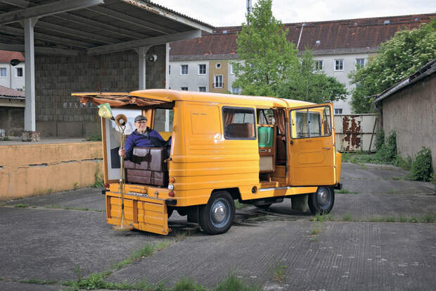 КФС Жук