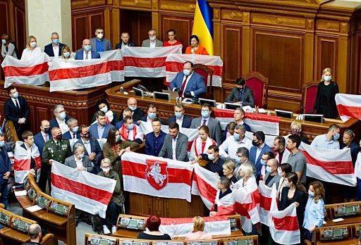Протесты в Белоруссии: украинские радикалы на службе белорусской оппозиции Протесты в Белоруссии: украинские радикалы на службе белорусской оппозиции