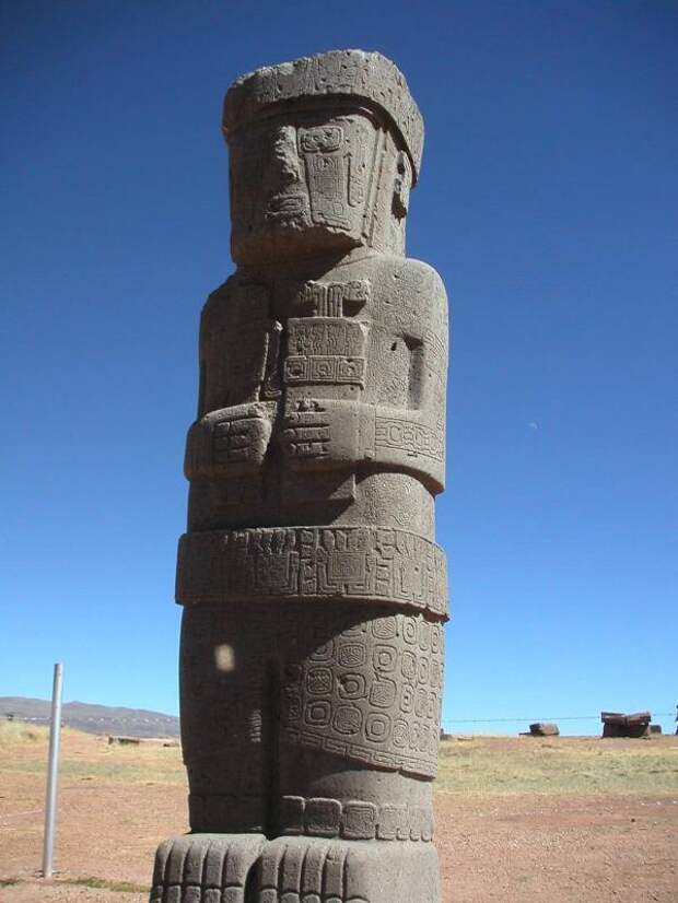 Tiahuanaco Ponce – Stone Statue at Pumapunku « UFO-Contact News