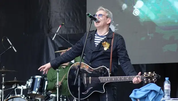 Рок-звезды дали трехчасовой концерт в Новокузнецке на марафоне «ZаРоссию»