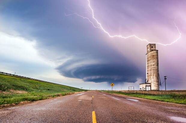 Deadly Storms Around the World 11