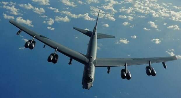 Я.Кедми рассказал о последствиях маневра американских B-52 над Украиной