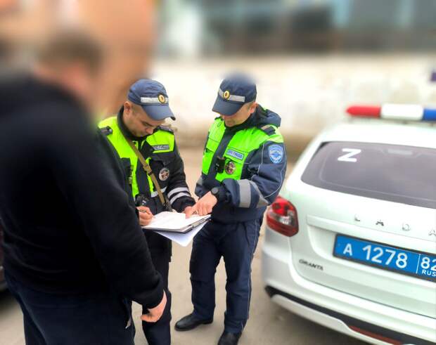 В Ленинском районе полицейские поймали автонарушителя-рецидивиста