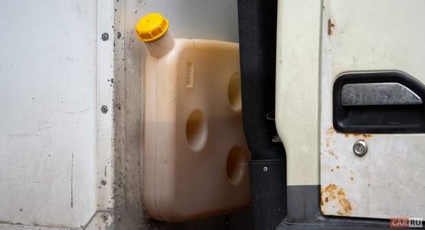 Как поведёт себя мотор, если залить в бак «протухший» бензин