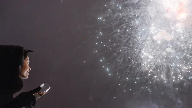 Программу на новогоднюю ночь подготовили 25 парков Москвы