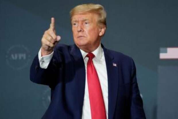 Трамп «разорвал» Forbes после исключения из списка богатейших американцев