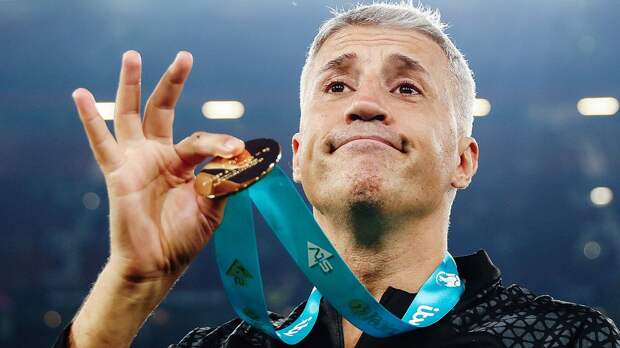 В чемпионате Бразилии за 10 туров со старта сезона уволили 10 тренеров