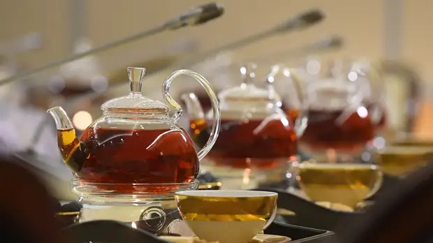Роскачество обнаружило пестициды в чае двух марок