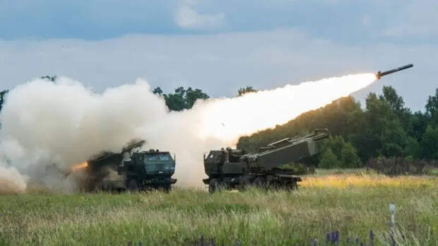Три пусковые установки РСЗО HIMARS вместе с расчётами уничтожены ВС России за сутки - Минобороны