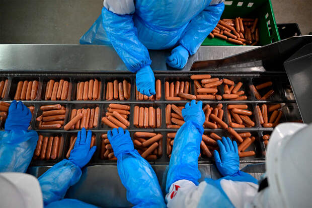 Гендиректор "Великолукского мясокомбината" опровергла сообщения о банкротстве