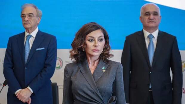 Мехребан Алиева - первый вице-президент Азербайджана. Фото с сайта president.az