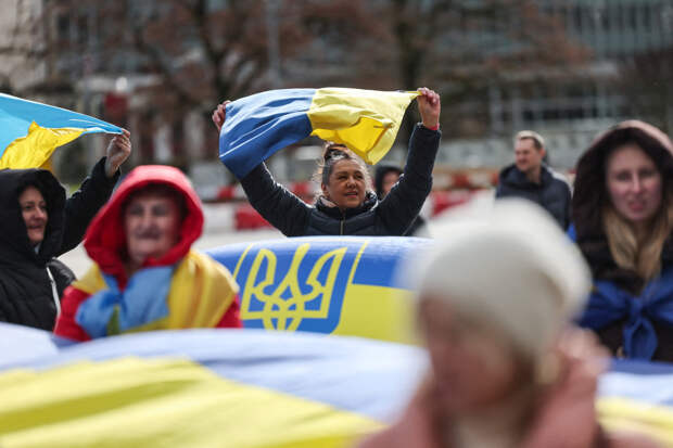 Украинцы попросили перестать называть их стойкими вслед за Зеленским