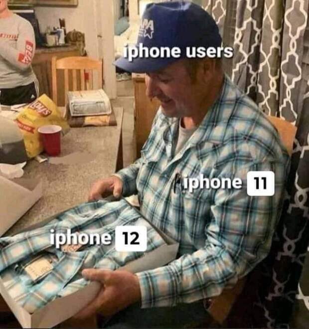 мемы про iPhone 12 