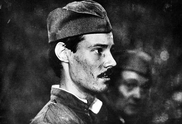 Владимир Конкин на съёмках "Место встречи изменить нельзя". 1978 г.
