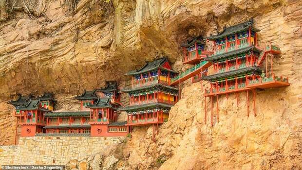 Висячий монастырь под горой Хэн, провинция Шаньси, Китай в горах, высоко, достопримечательности, на высоте, путешественникам на заметку, путешественнику на заметку, самые высокие, туристу на заметку