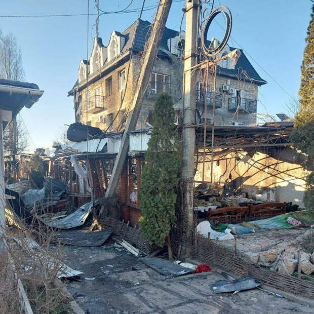 ВСУ атаковали кафе с сотней человек в Херсонской области беспилотниками НАТО