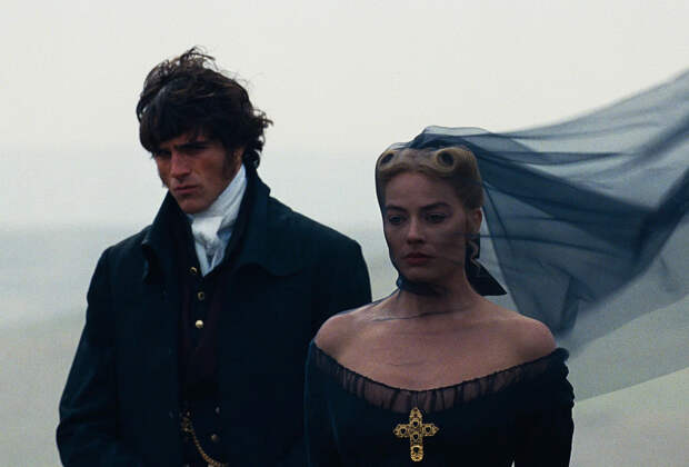 Весь мир обсуждает «Грозовой перевал» с Марго Робби. За что его называют самым похотливым фильмом года?