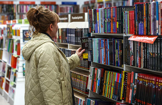 В книжном магазине «Подписные издания» силовики провели проверку на ЛГБТ-пропаганду