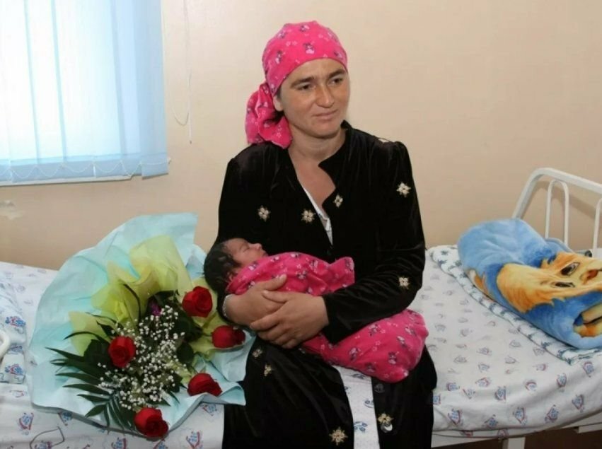 Продолжим неоднократно повторяющуюся тему про то, насколько сейчас является дешёвой мигрантская рабочая сила.-4