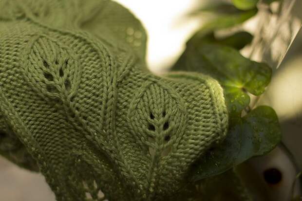 Картинки по запросу leaf knit scarf pattern